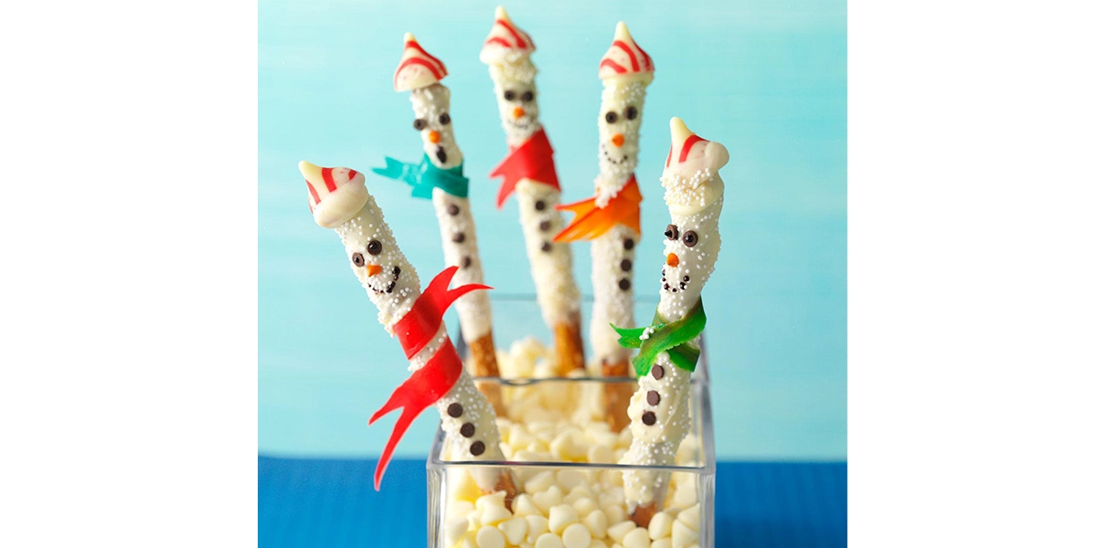 Pretzel Rod Snowmen