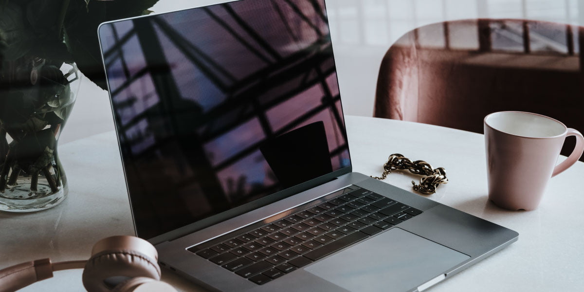 Image of a laptop on a table